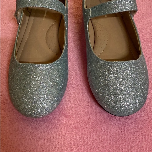 Light blue glitter girls dress shoes - Picture 5 of 6